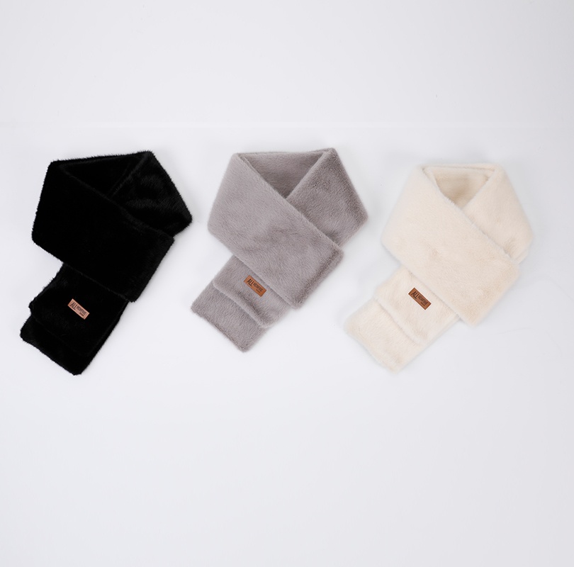 人造毛長(zhǎng)圍巾